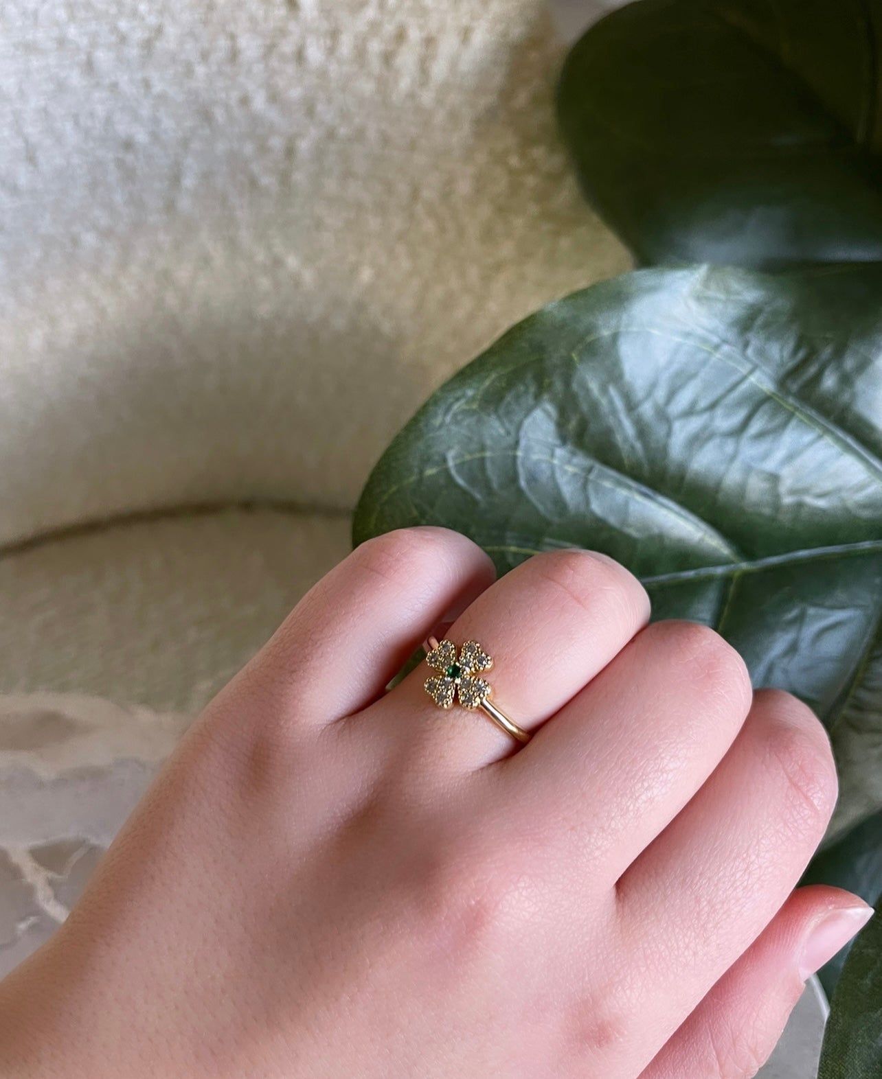 Emerald Clover Ring